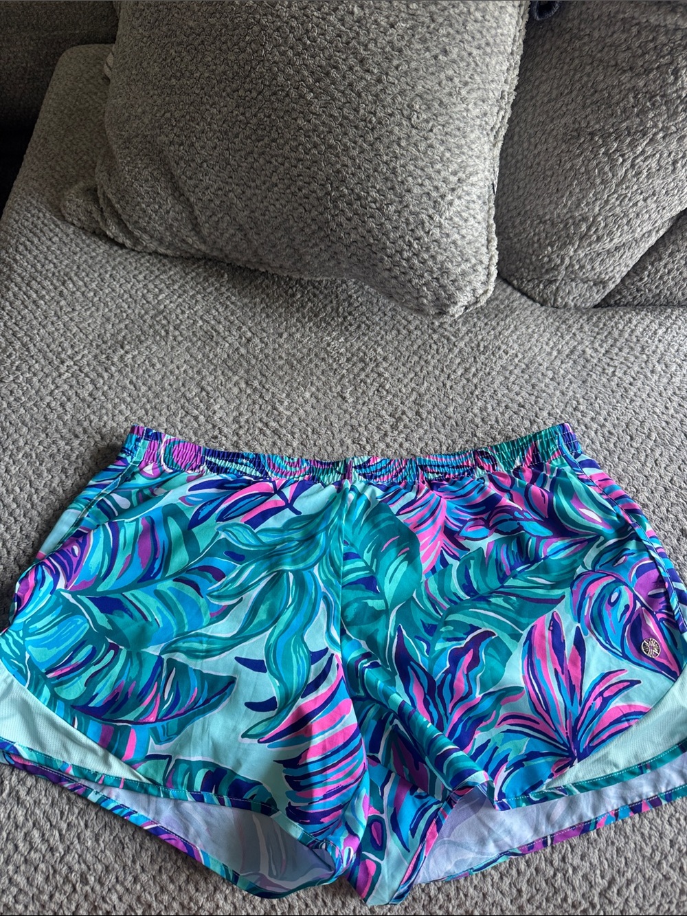 Tropical Print Women's Active Shorts - Turquoise & Pink